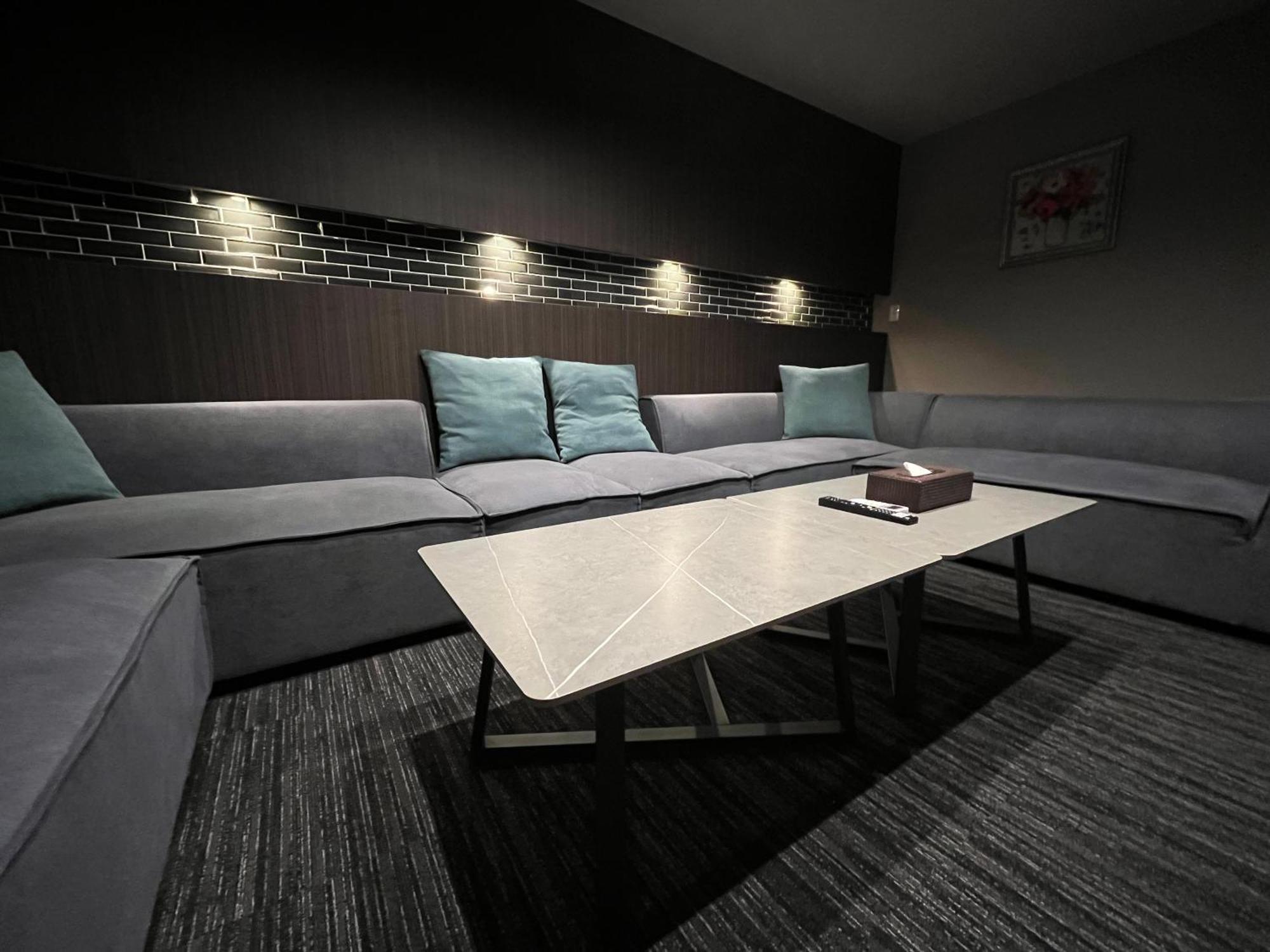 Hotel All Stay Hakata Kukodori Fukuoka  Buitenkant foto